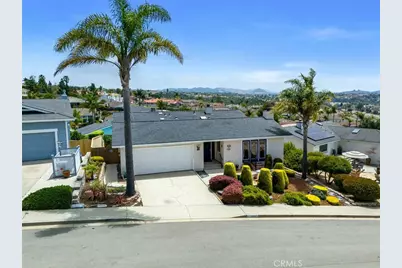 120 Surf St., Pismo Beach, CA 93449 - Photo 2
