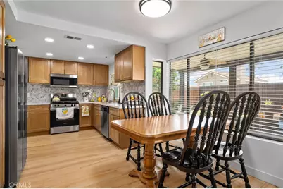 17253 Dolphin, Fontana, CA 92336 - Photo 8