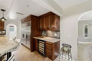 1203 N Tommy Ct, Visalia, CA 93291 - Photo 14