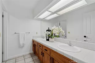1203 N Tommy Ct, Visalia, CA 93291 - Photo 28
