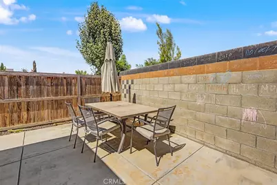 3309 Twin Knolls, Shafter, CA 93263 - Photo 4