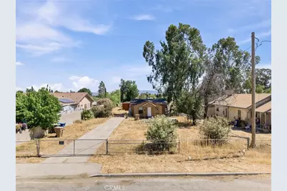 2801 Citrus Avenue, Bakersfield, CA 93307 - Photo 4