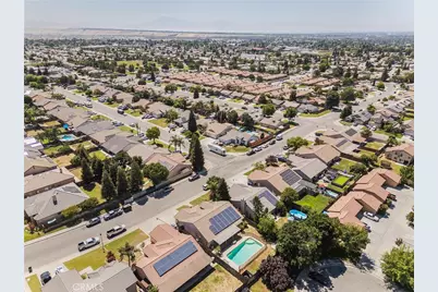 3523 Floral Meadow, Bakersfield, CA 93308 - Photo 4