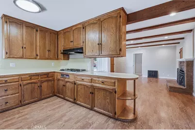 323 E Park, Santa Maria, CA 93454 - Photo 14