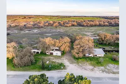 6880 Monterey Road, Paso Robles, CA 93446 - Photo 2