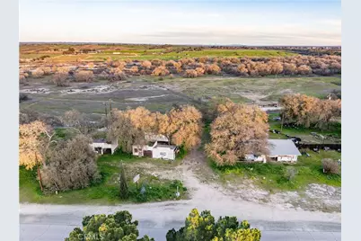 6880 Monterey Road, Paso Robles, CA 93446 - Photo 2