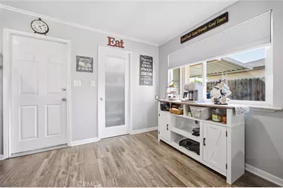 208 Glen Oaks, Bakersfield, CA 93309 - Photo 16
