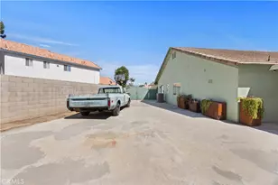 7307 Chilibre, Bakersfield, CA 93313 - Photo 32