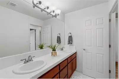 150 E Reese, Visalia, CA 93277 - Photo 34