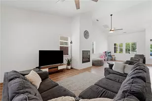 150 E Reese, Visalia, CA 93277 - Photo 14