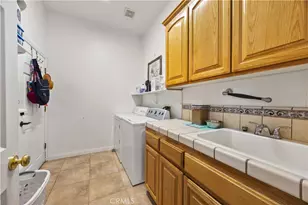 5307 Glacier Springs, Bakersfield, CA 93313 - Photo 18