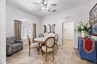 5307 Glacier Springs, Bakersfield, CA 93313 - Photo 2