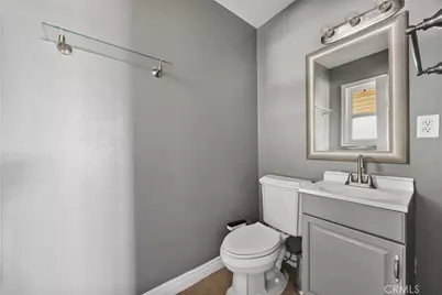907 W Olive Avenue, Redlands, CA 92373 - Photo 24