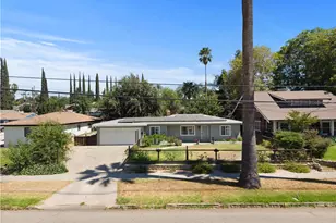 907 W Olive Ave, Redlands, CA 92373 - Photo 2
