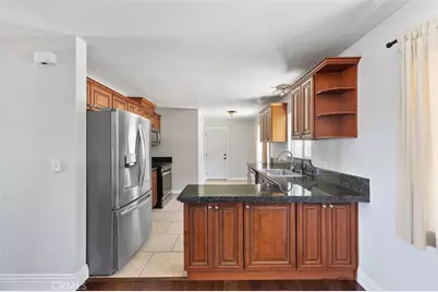 907 W Olive Avenue, Redlands, CA 92373 - Photo 8