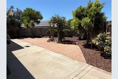 3888 Les Maisons, Santa Maria, CA 93455 - Photo 22