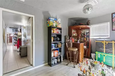 381 B, Arvin, CA 93203 - Photo 14