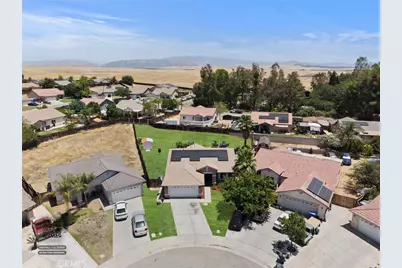 9214 Acaso Court, Bakersfield, CA 93306 - Photo 4