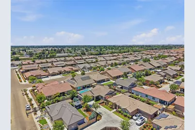 3207 N Kent Street, Visalia, CA 93291 - Photo 8