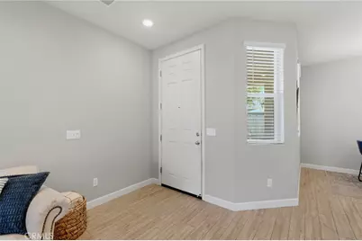3207 N Kent Street, Visalia, CA 93291 - Photo 16