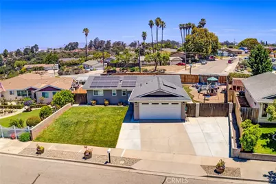 1079 Via Esmeralda, Santa Maria, CA 93455 - Photo 32