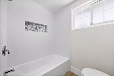 2725 University Avenue, Bakersfield, CA 93306 - Photo 40