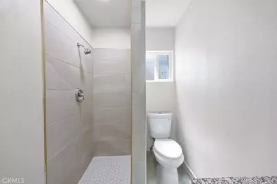 1004 Casino Street, Bakersfield, CA 93307 - Photo 16
