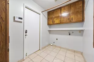 7613 Eastlorne Ct, Bakersfield, CA 93309 - Photo 36