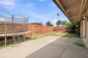 905 N A St, Lompoc, CA 93436 - Photo 32