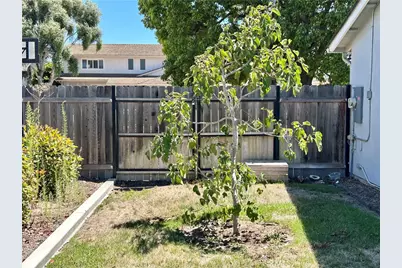 731 Foxenwood Drive, Santa Maria, CA 93455 - Photo 32