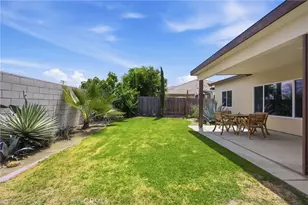 1906 Mcintosh Way, Bakersfield, CA 93312 - Photo 38