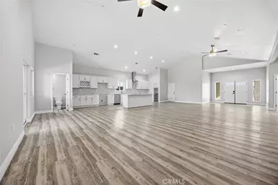 547 Shady Meadow Court, Bakersfield, CA 93308 - Photo 10