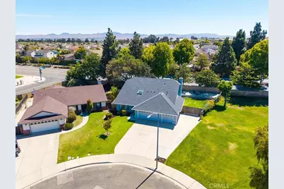 838 Rain Tree Court, Santa Maria, CA 93455 - Photo 4