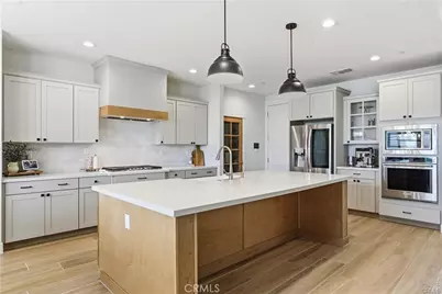 16729 Starview Court, Bakersfield, CA 93314 - Photo 10