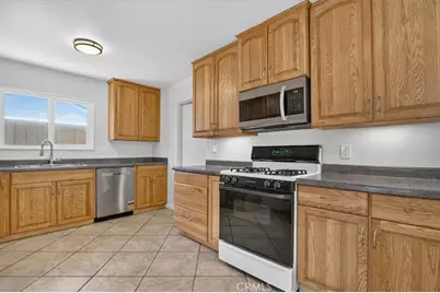 316 N W, Lompoc, CA 93436 - Photo 10