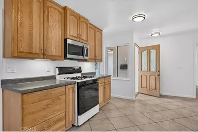 316 N W, Lompoc, CA 93436 - Photo 6