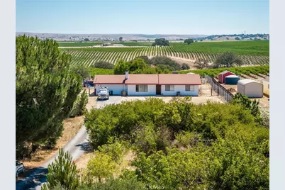 5430 Fa-Rousse, Paso Robles, CA 93446 - Photo 2