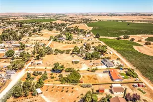 5430 Fa-Rousse, Paso Robles, CA 93446 - Photo 38