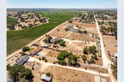 5430 Fa-Rousse, Paso Robles, CA 93446 - Photo 44