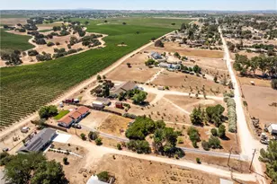 5430 Fa-Rousse, Paso Robles, CA 93446 - Photo 44