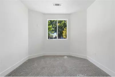2225 E Lamona, Fresno, CA 93703 - Photo 36