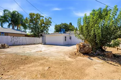 2225 E Lamona, Fresno, CA 93703 - Photo 46