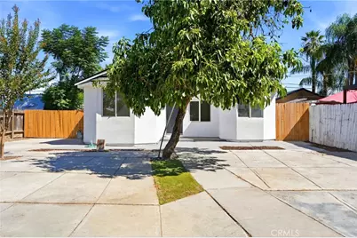 2225 E Lamona, Fresno, CA 93703 - Photo 1