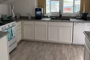 200 S Dolliver, Pismo Beach, CA 93449 - Photo 2