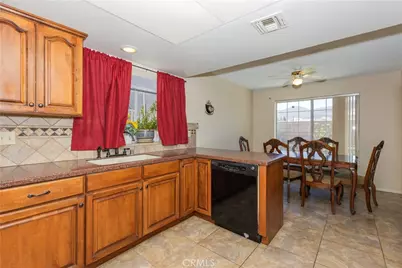 422 Sherwood Place, Tehachapi, CA 93561 - Photo 14
