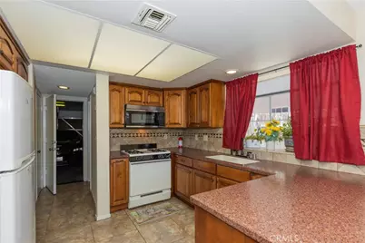 422 Sherwood Place, Tehachapi, CA 93561 - Photo 18
