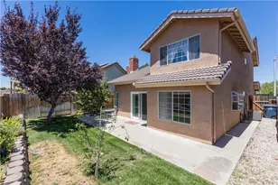 422 Sherwood Pl, Tehachapi, CA 93561 - Photo 6