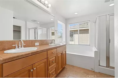 3125 W Delta, Visalia, CA 93291 - Photo 38