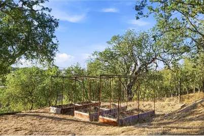 5680 High Ridge, Paso Robles, CA 93446 - Photo 54