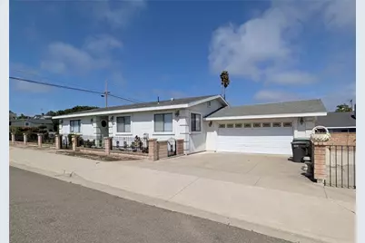 296 N 8th, Grover Beach, CA 93433 - Photo 2